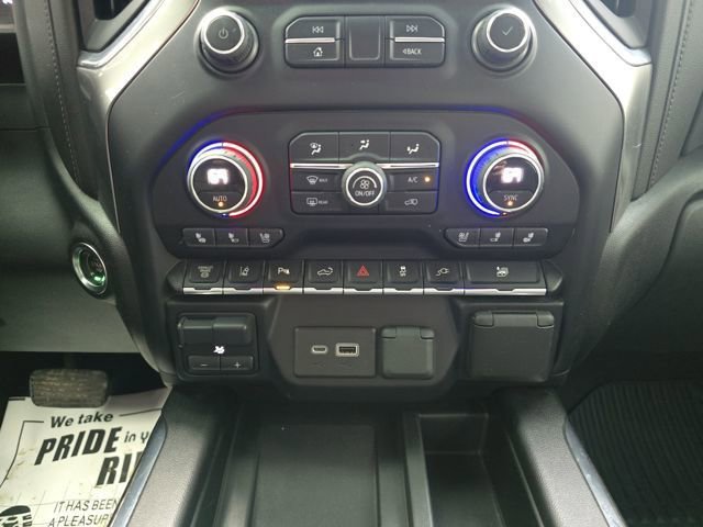 Used 2022 Chevrolet Silverado 3500 LTZ w/ LTZ Plus Package image 18