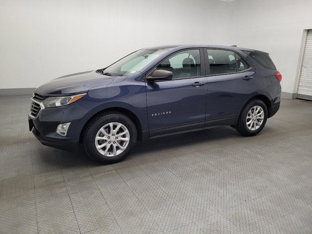 Used 2018 Chevrolet Equinox LS image 2