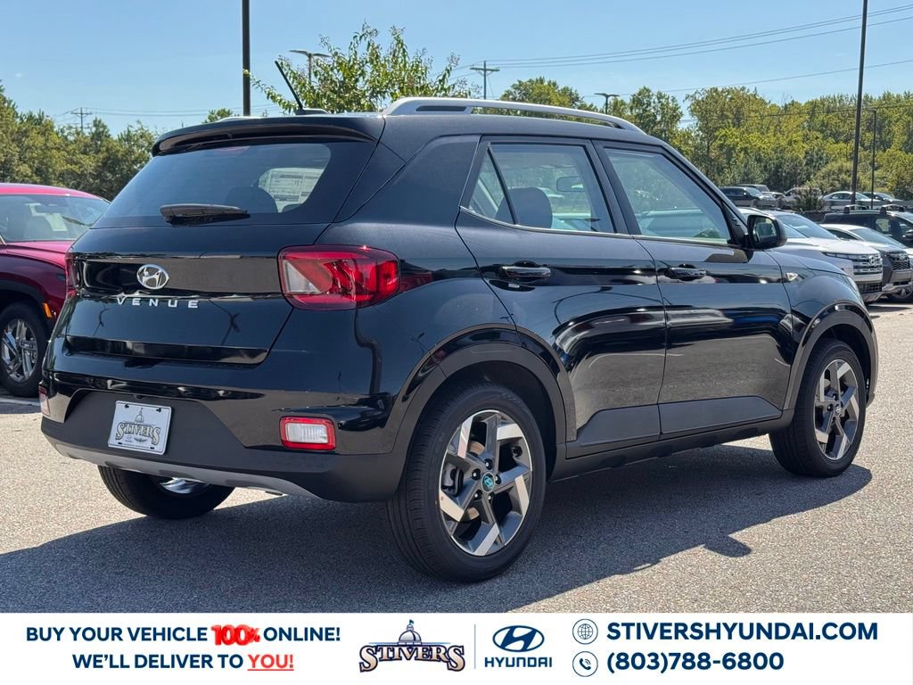 New 2026 Hyundai Venue SEL FWD image 13