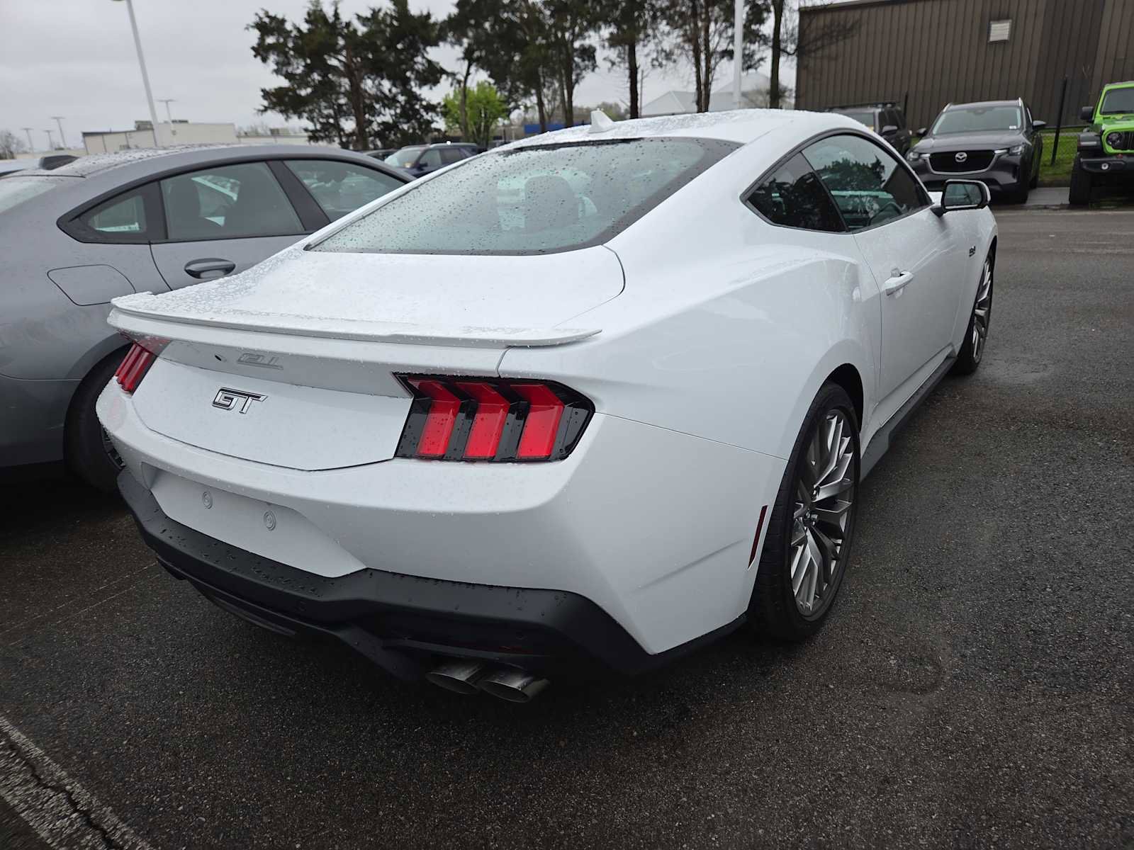 Used 2025 Ford Mustang GT Premium image 4