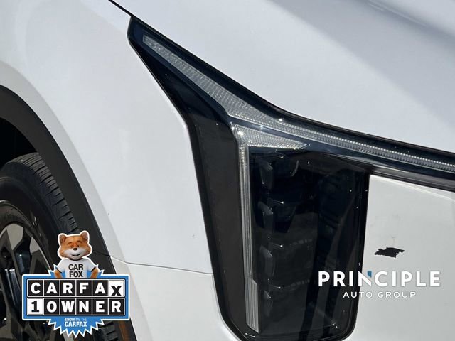 Used 2025 Kia Sorento S image 9