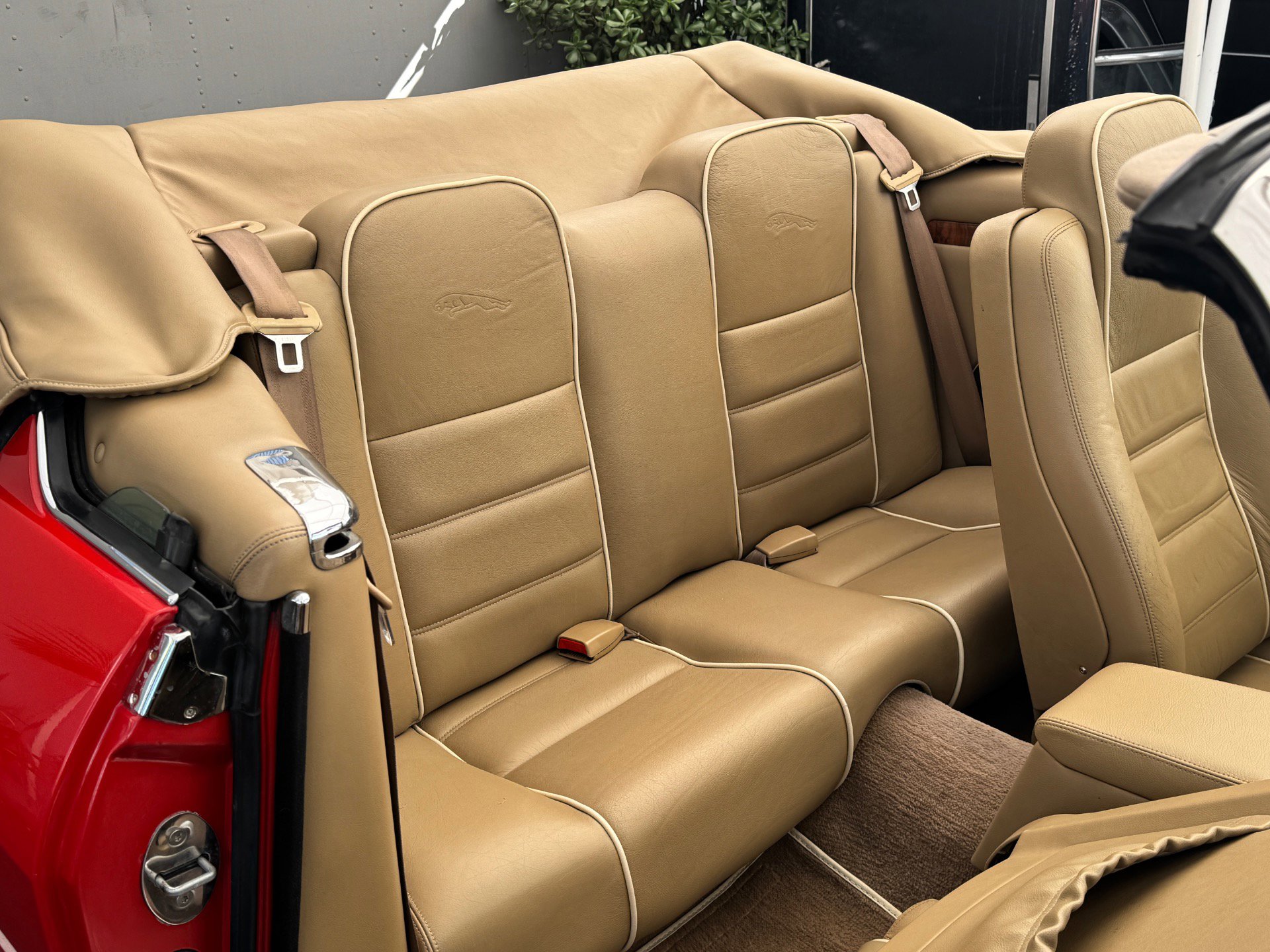 Used 1996 Jaguar XJS 4.0 Convertible image 36