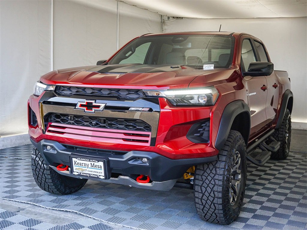 New 2026 Chevrolet Colorado ZR2 w/ Technology Package image 3