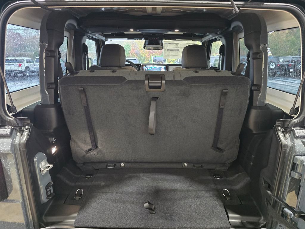 New 2026 Jeep Wrangler Sport S image 13