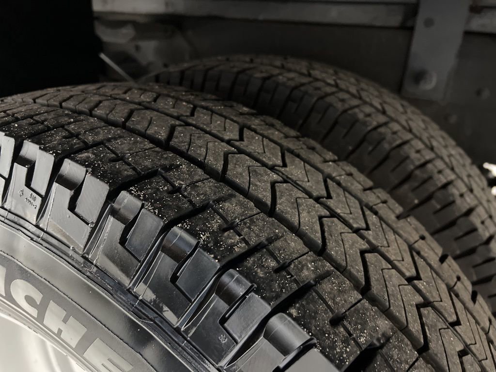 Used 2025 Chevrolet Silverado 3500 W/T image 45