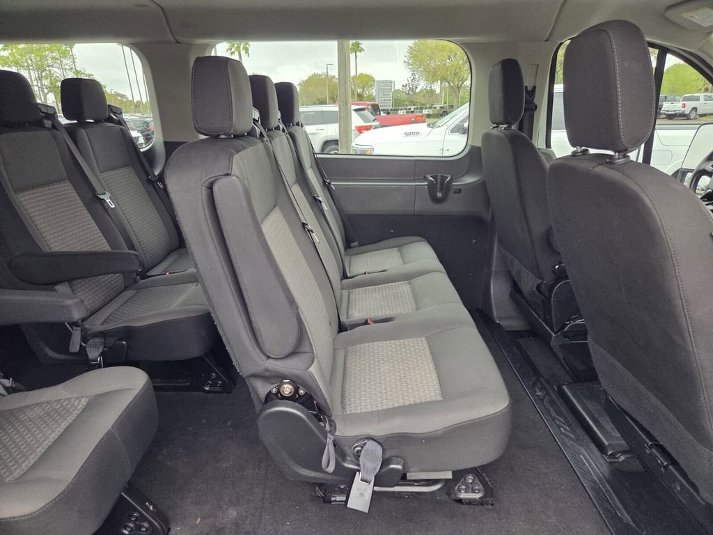 Used 2023 Ford Transit 350 XLT image 29