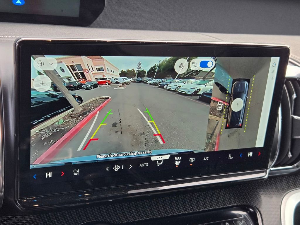 Used 2025 Ford Expedition Platinum w/ Stealth Appearance Package image 19