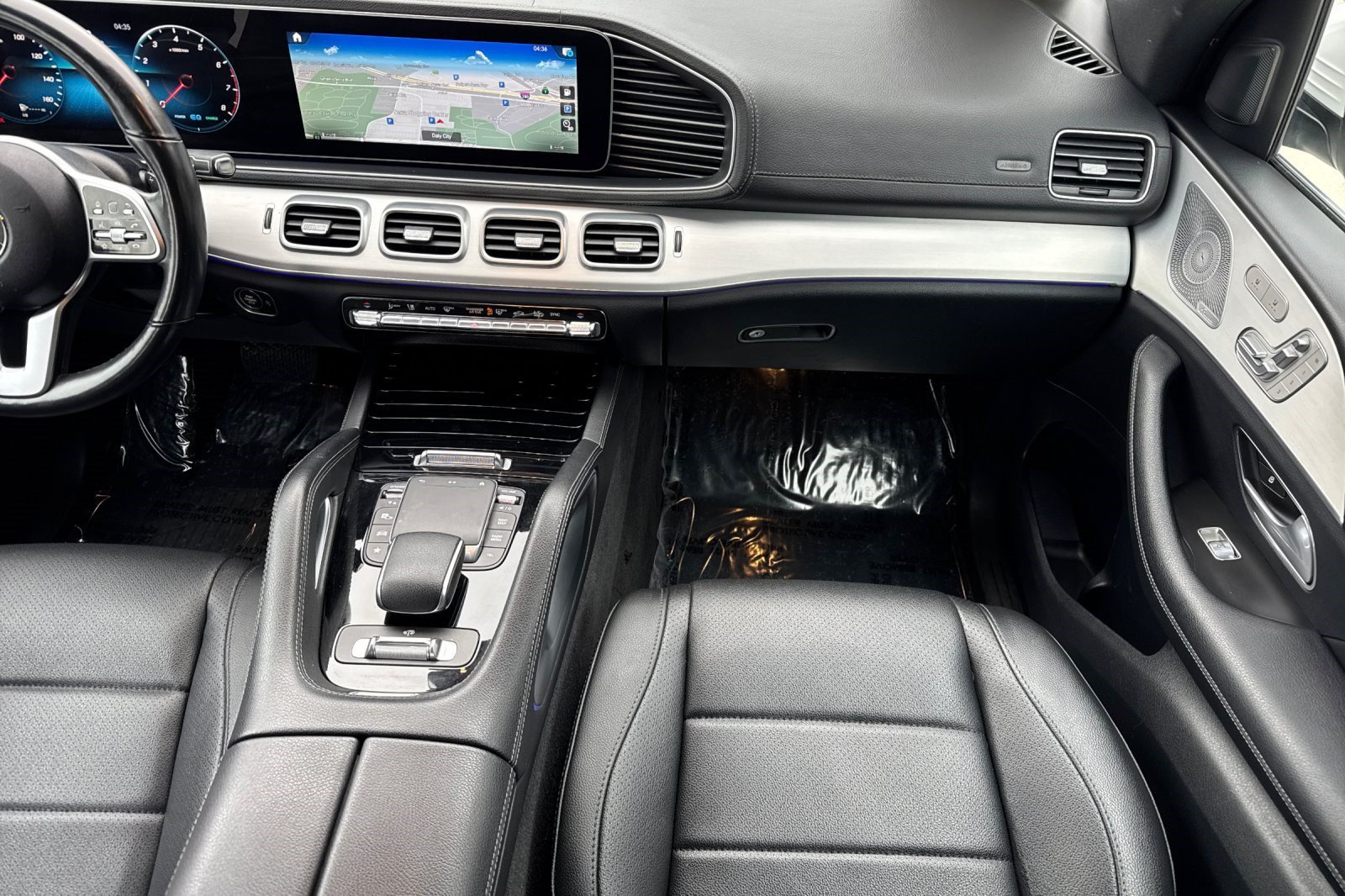 Used 2021 Mercedes-Benz GLS 450 4MATIC image 16