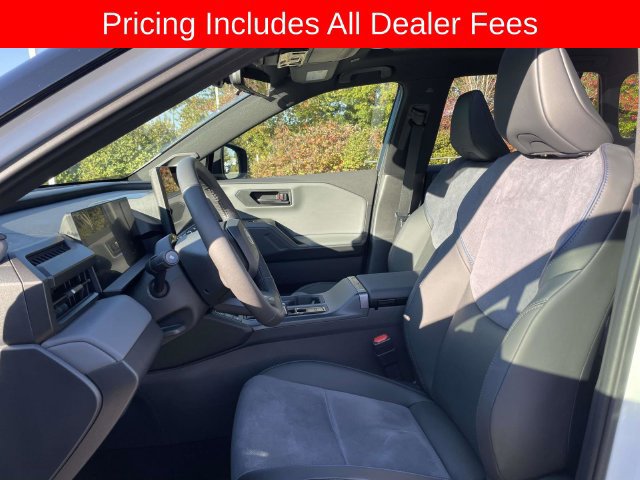 Certified 2026 Toyota RAV4 XSE w/ Panoramic Sun Roof Package AWD/4WD image 20