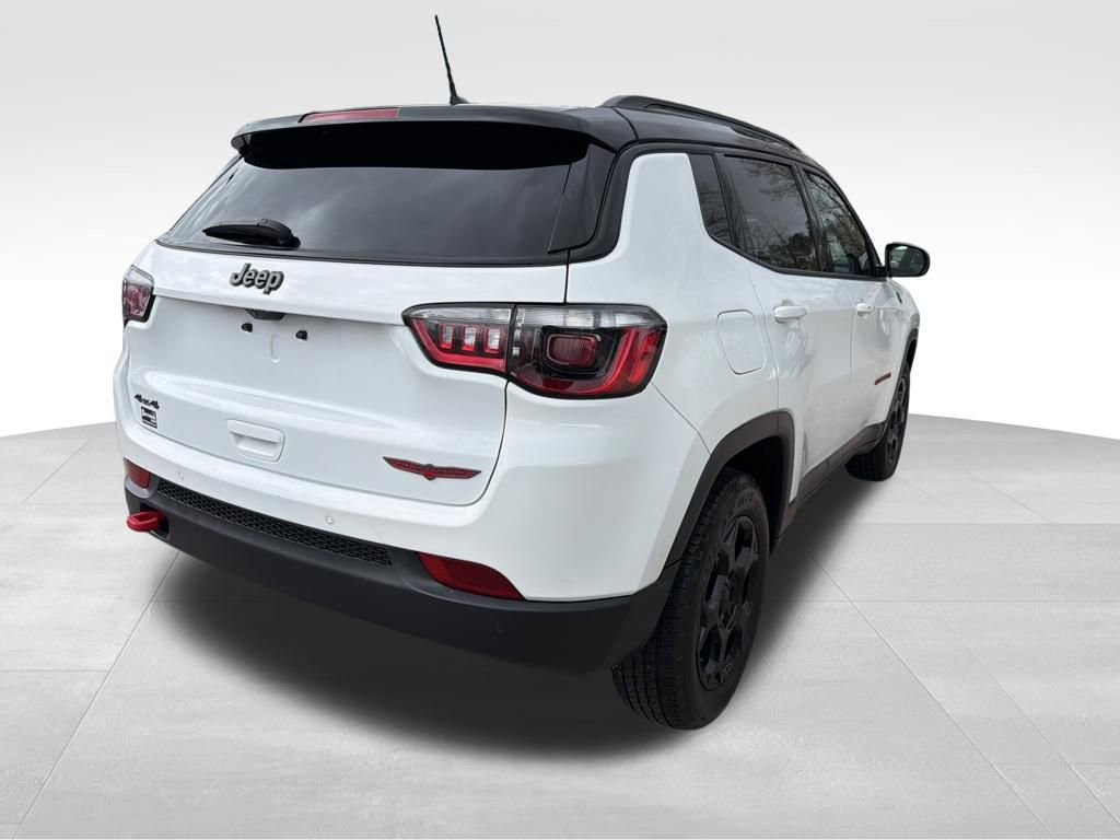 Used 2023 Jeep Compass Trailhawk image 5