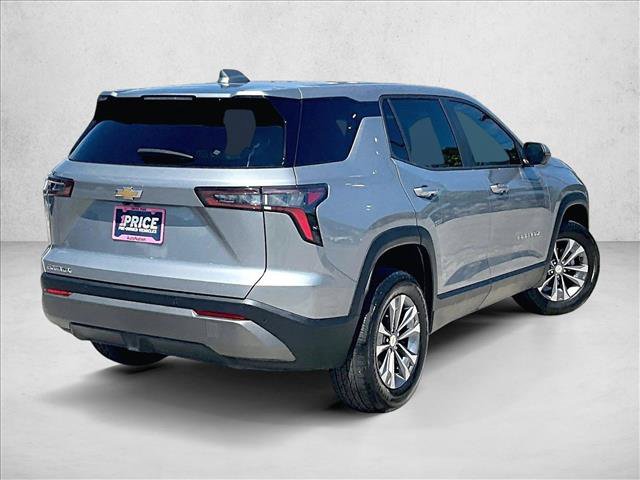 Used 2025 Chevrolet Equinox LT w/ Safety and Technology Package FWD image 2