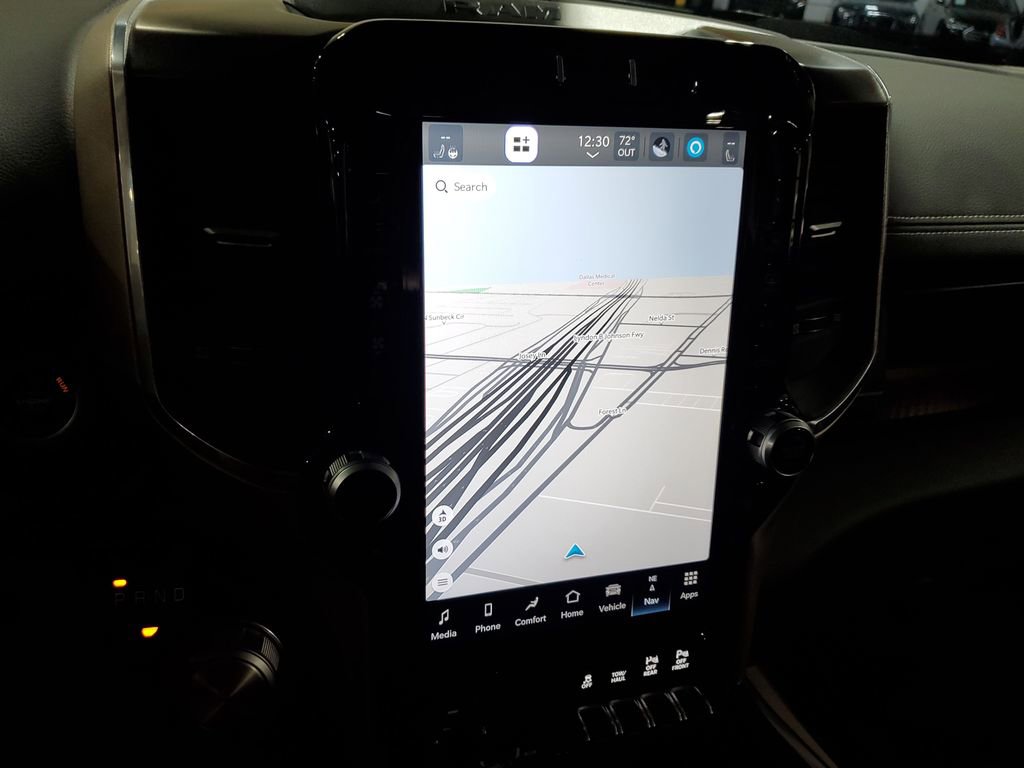 Used 2024 RAM 2500 Laramie w/ Off Road Package image 29