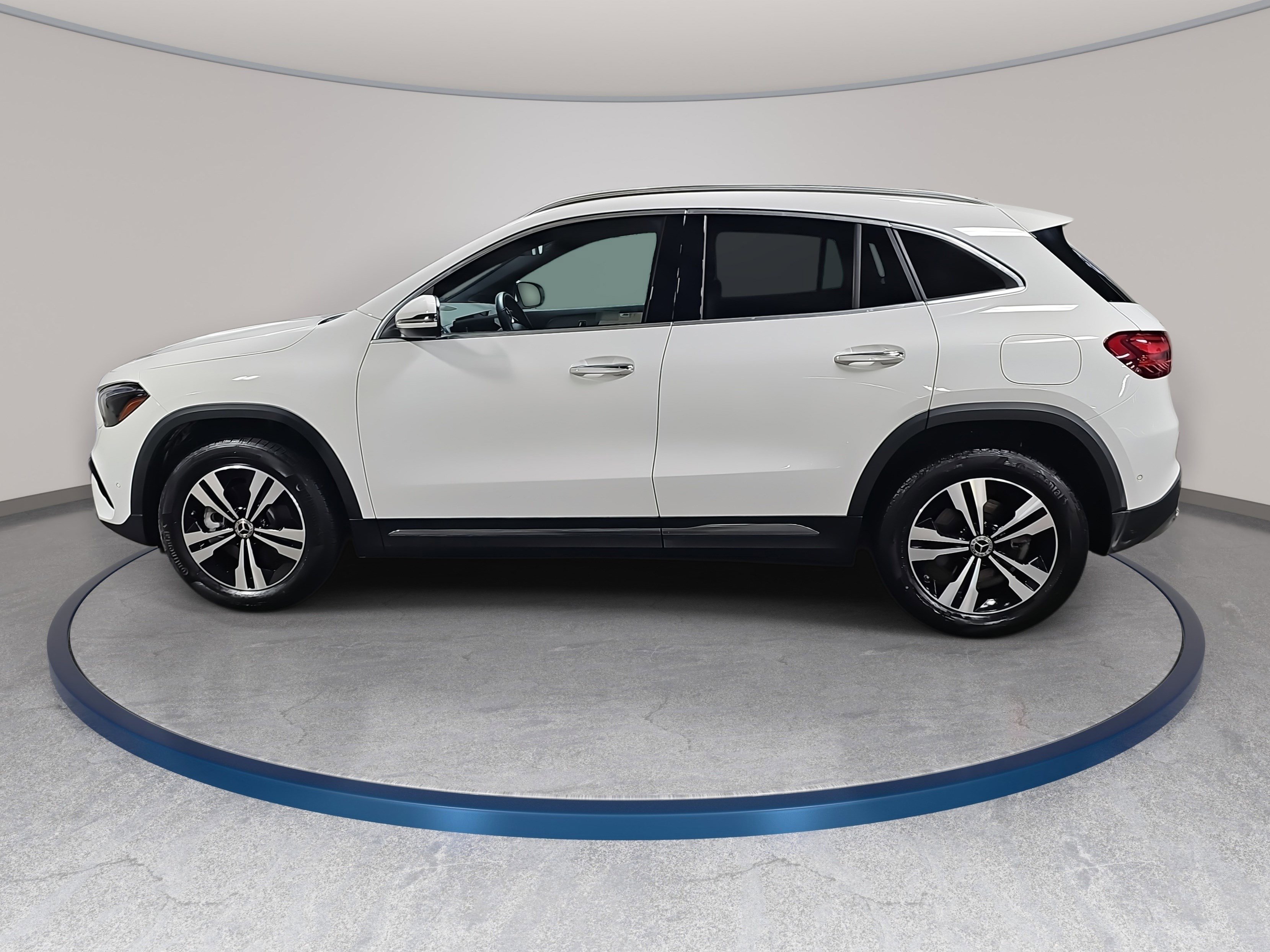 Certified 2026 Mercedes-Benz GLA 250 image 9