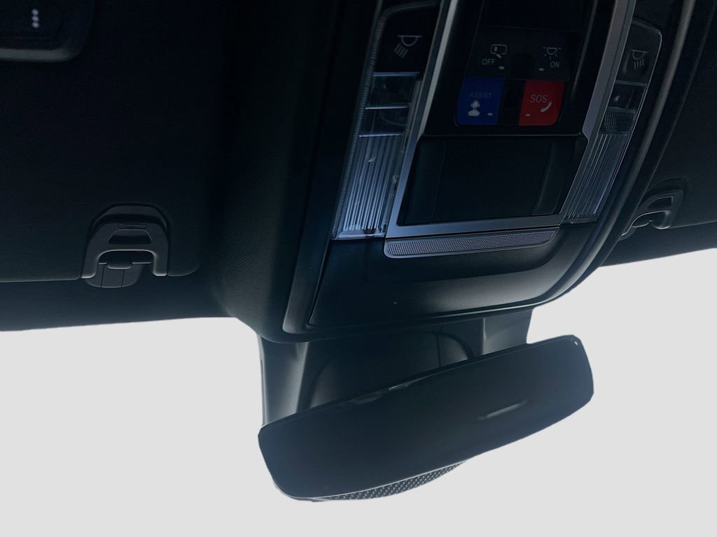 Used 2024 RAM 1500 Laramie image 22