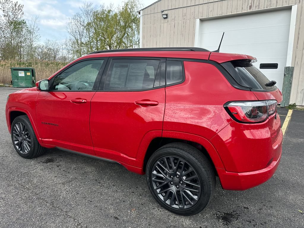 Used 2023 Jeep Compass Limited AWD/4WD image 16