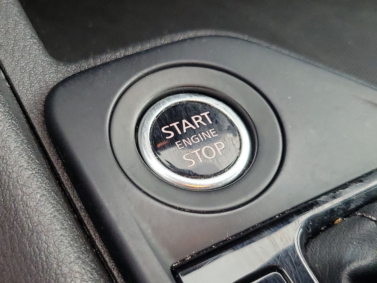 Used 2024 Nissan Sentra S FWD image 26