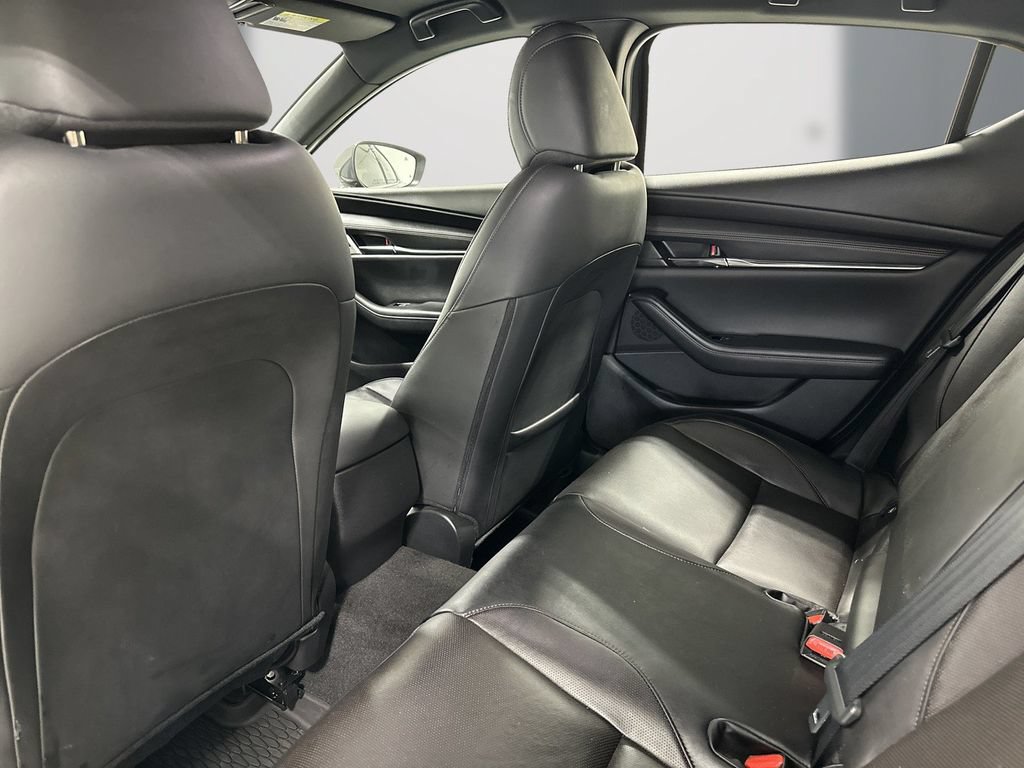 Used 2020 MAZDA MAZDA3 AWD Hatchback w/ Premium Pkg image 15