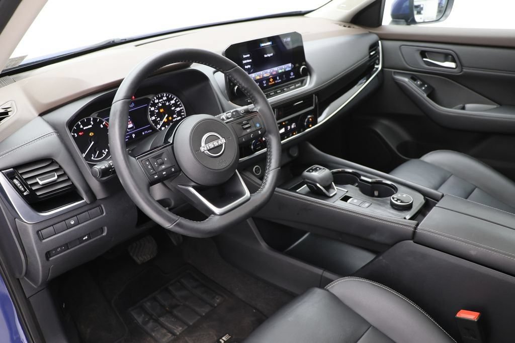 Used 2023 Nissan Rogue SL w/ SL Premium Package AWD/4WD image 14