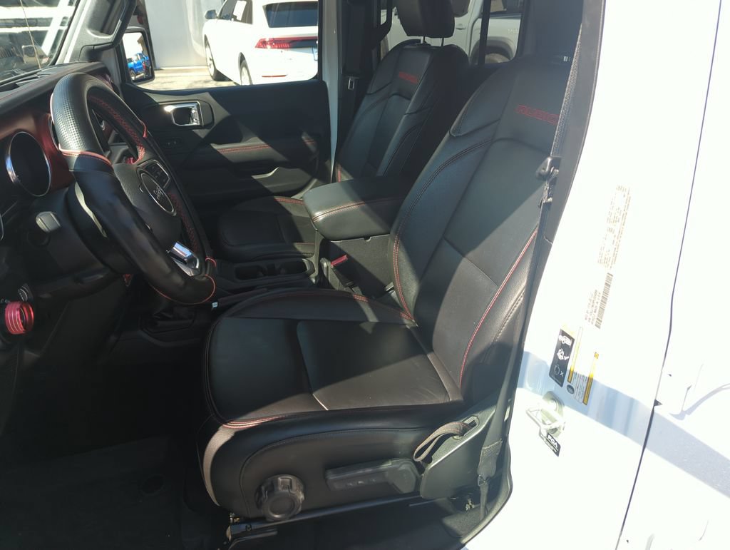 Used 2023 Jeep Gladiator Rubicon w/ Cold Weather Group AWD/4WD image 11