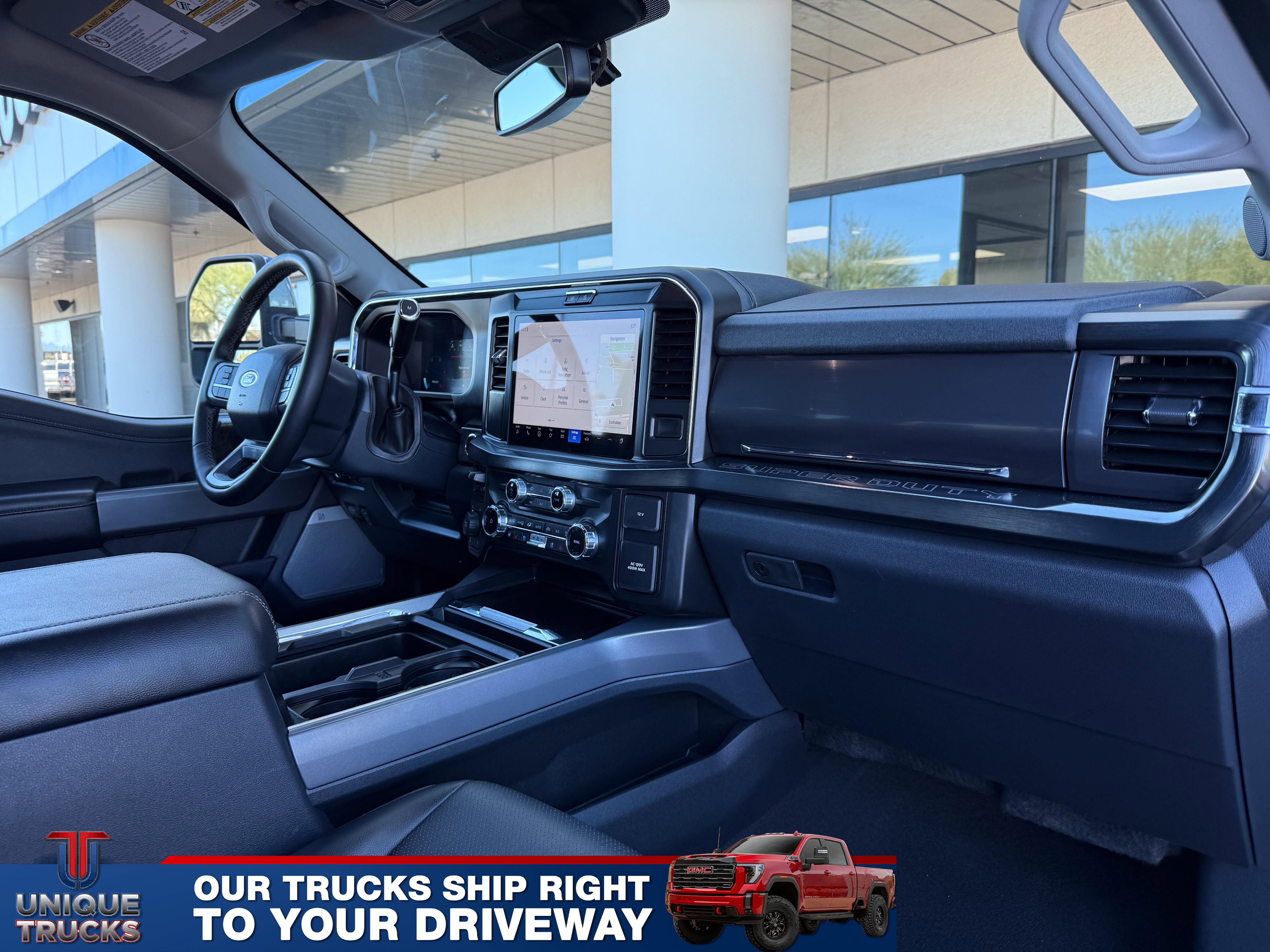 Used 2025 Ford F350 Lariat image 29