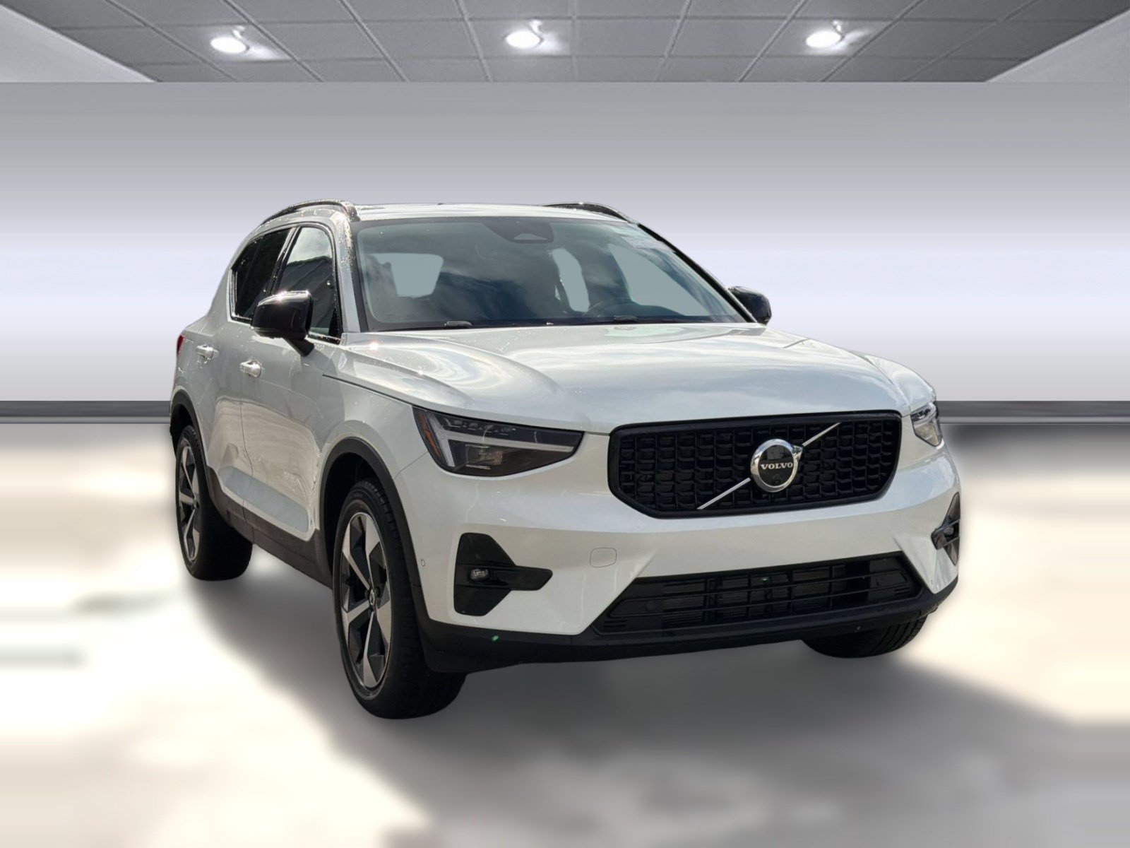 New 2026 Volvo XC40 B5 Plus w/ Climate Package AWD/4WD image 7