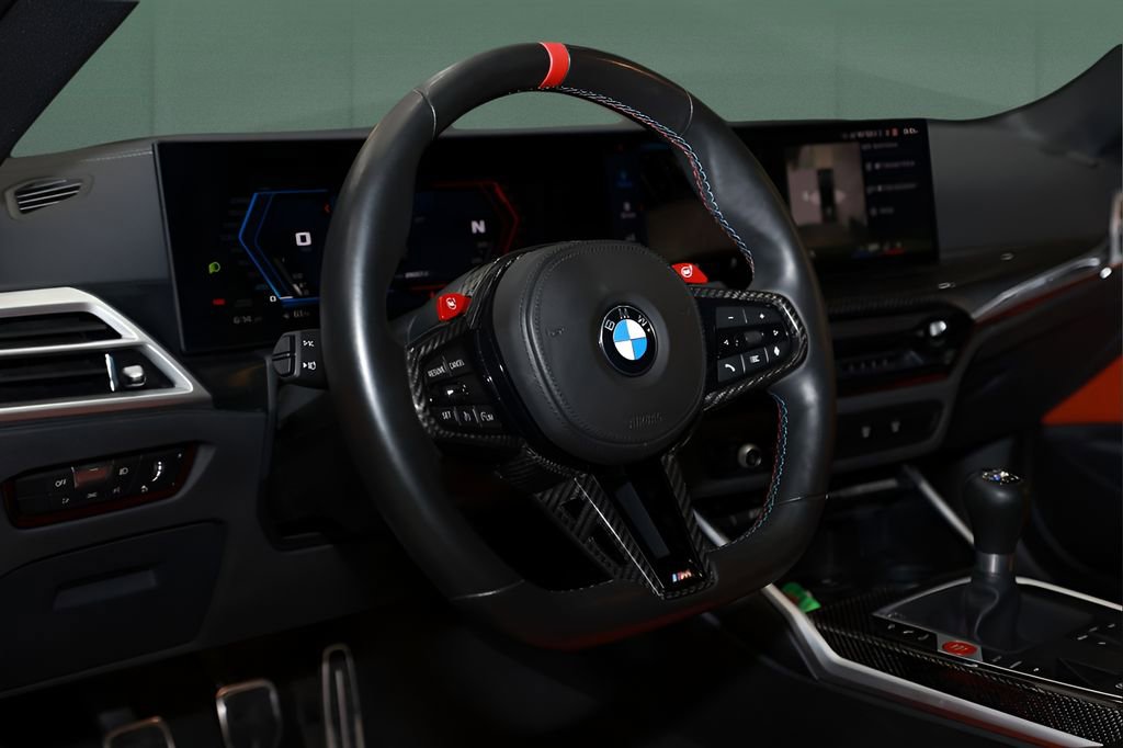 Used 2025 BMW M4 Coupe w/ Executive Package image 11