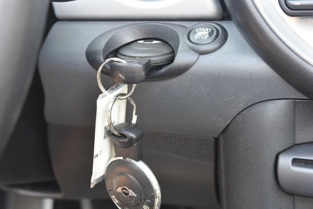 Used 2012 MINI Cooper Convertible FWD image 49