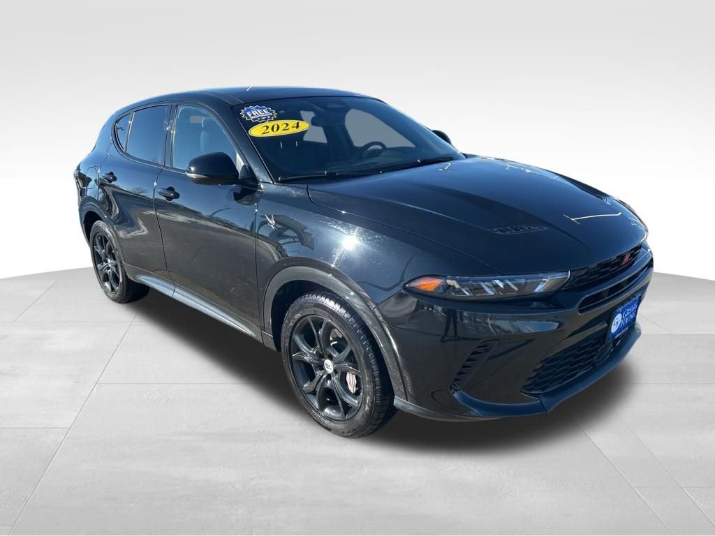 Used 2024 Dodge Hornet R/T Plus w/ R/T Blacktop Package image 11