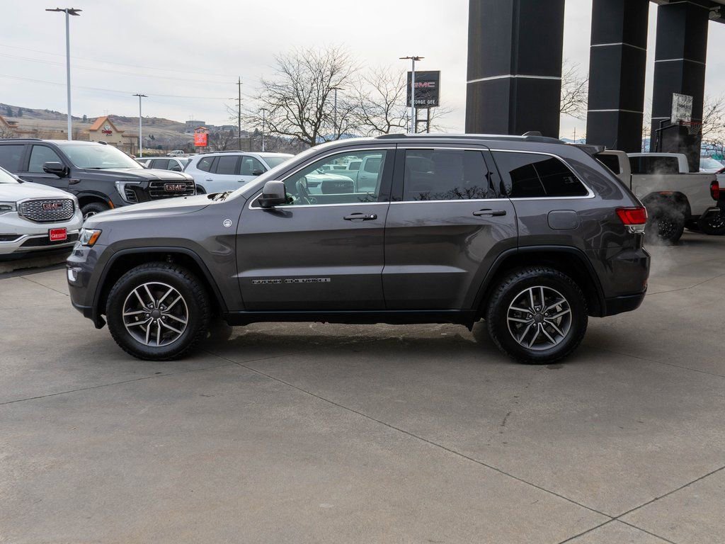 Used 2020 Jeep Grand Cherokee Laredo w/ Quick Order Package 2BN North image 4