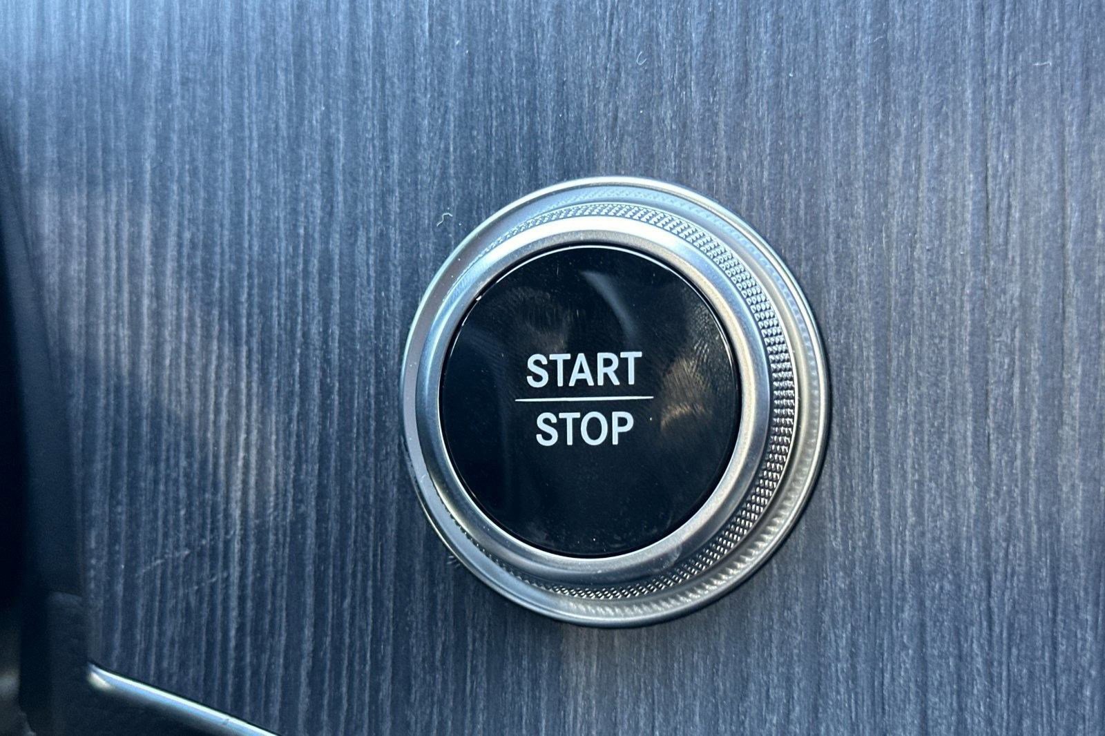 New 2025 Mercedes-Benz EQE 350+ 4MATIC SUV image 21