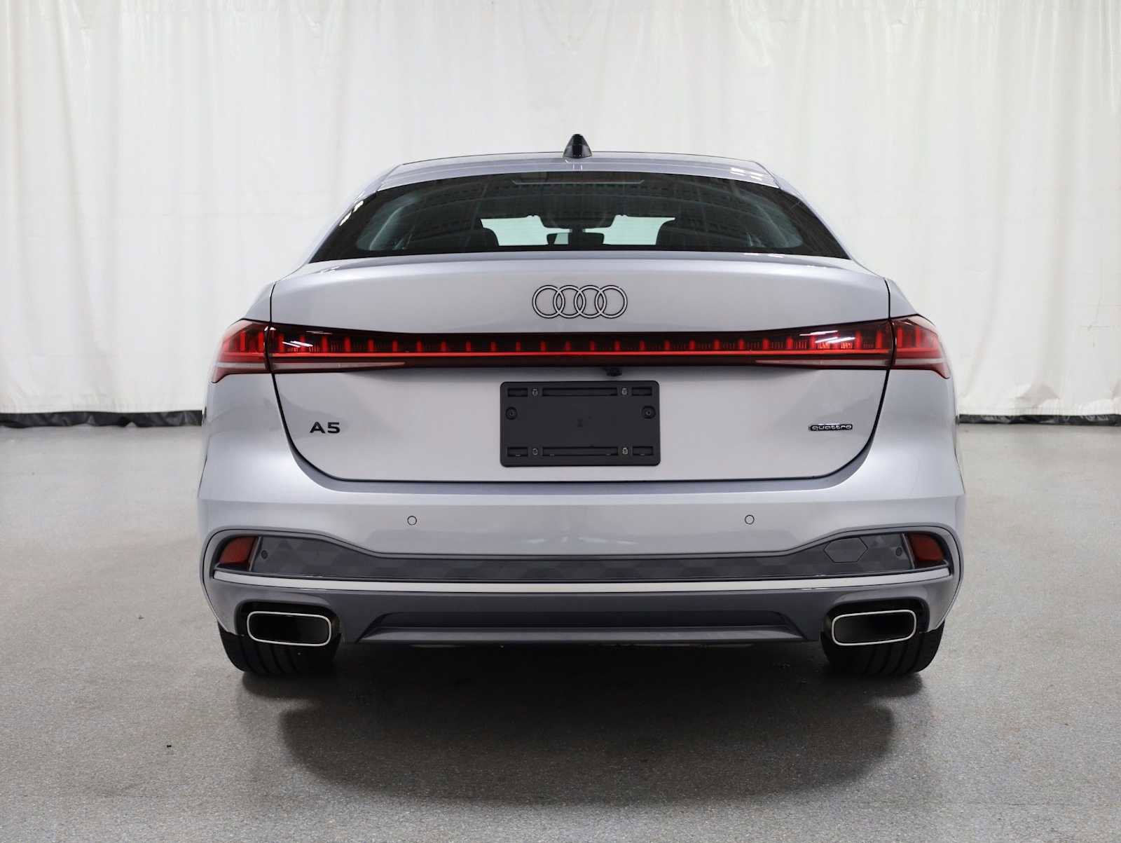 Used 2025 Audi A5 2.0T Premium Plus w/ Premium Plus AWD/4WD image 7