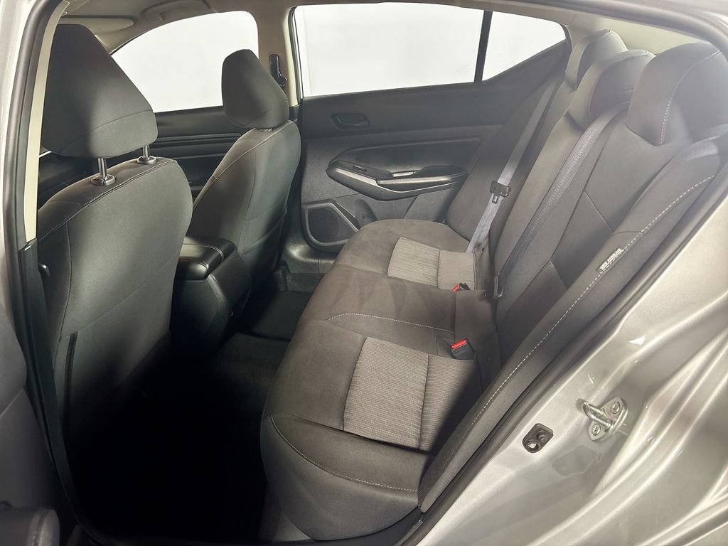 Used 2024 Nissan Altima 2.5 SV AWD/4WD image 19