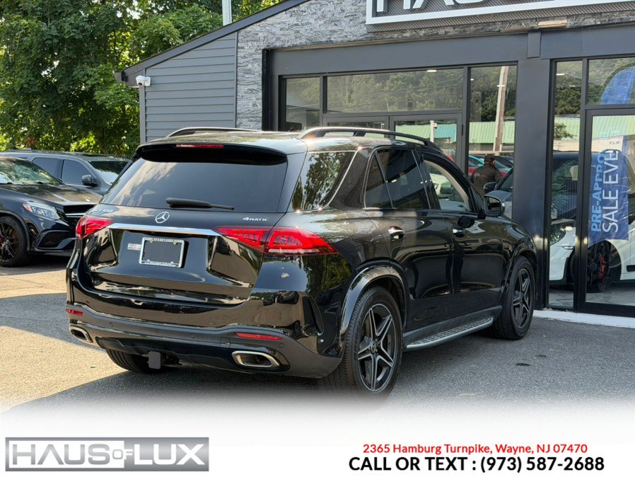 Used 2021 Mercedes-Benz GLE 450 4MATIC w/ AMG Line Exterior image 22