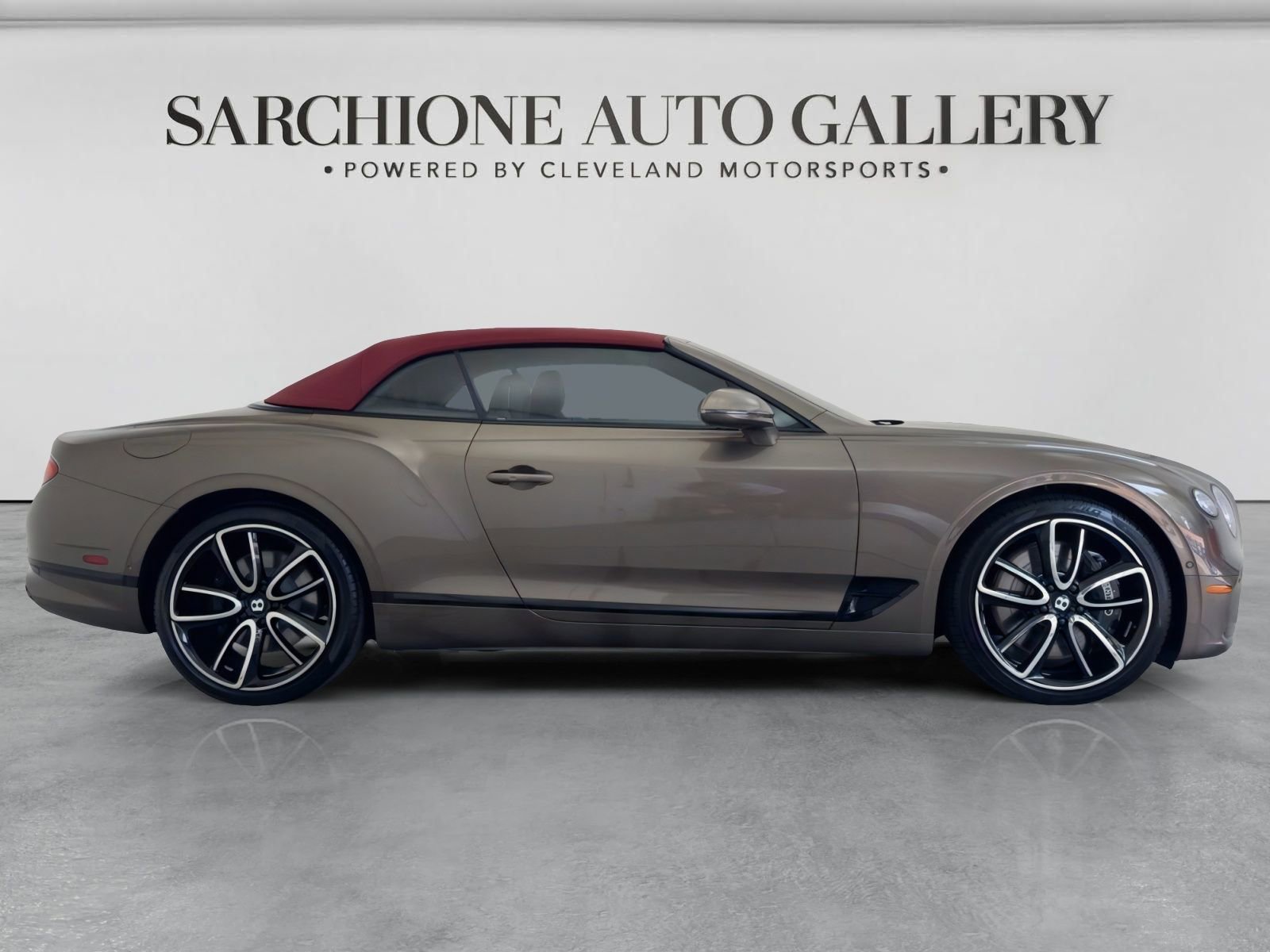 Used 2024 Bentley Continental GT AWD/4WD image 2