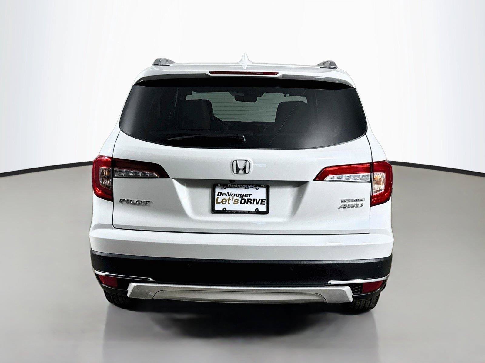 Used 2021 Honda Pilot Touring image 12