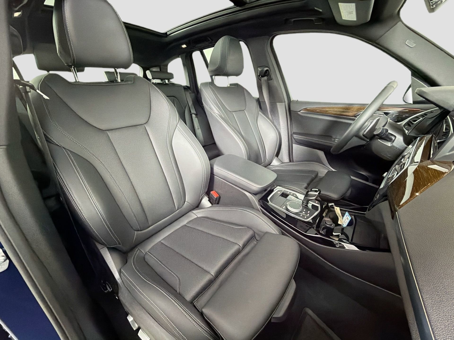 Certified 2024 BMW X3 sDrive30i w/ Premium Package image 30