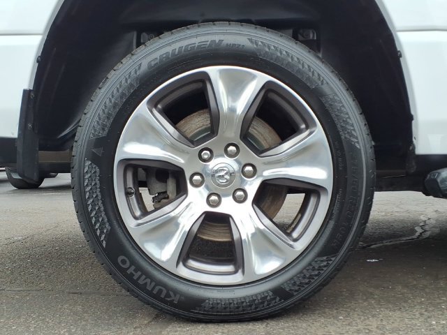 Used 2023 RAM 1500 Laramie AWD/4WD image 9