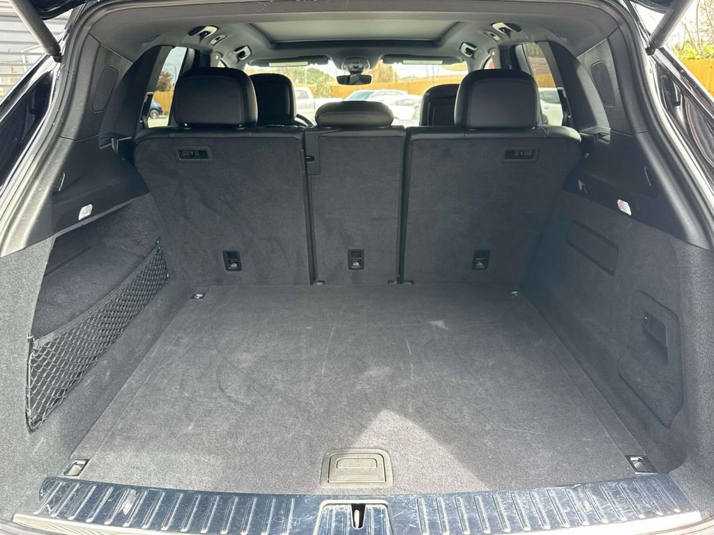 Certified 2024 Porsche Cayenne image 13