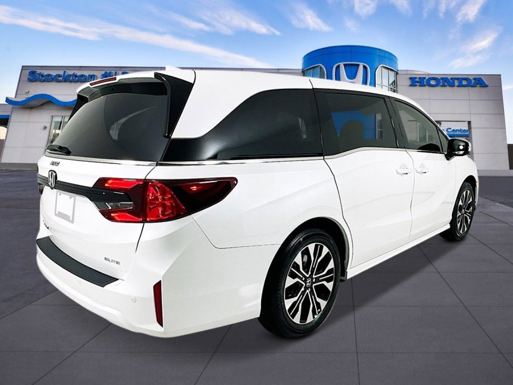 New 2026 Honda Odyssey Elite image 5