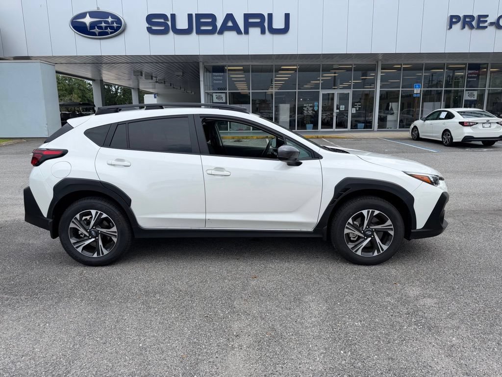 Used 2026 Subaru Crosstrek 2.5i Premium AWD/4WD image 2