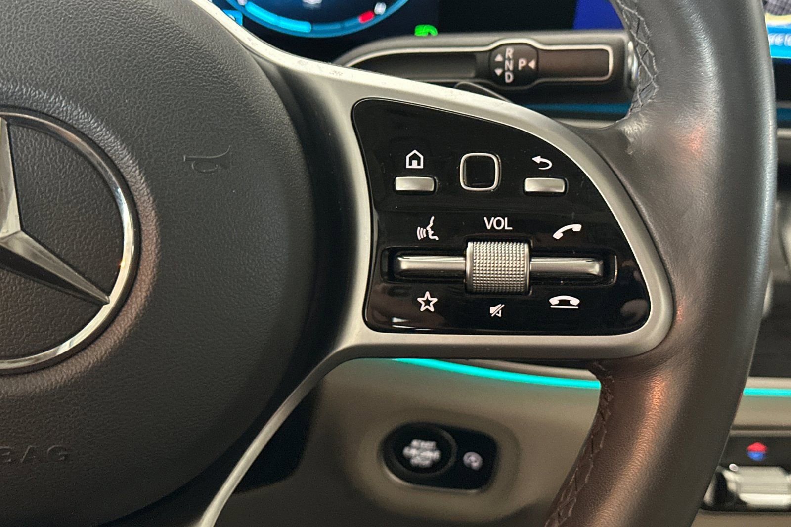 Used 2020 Mercedes-Benz GLE 350 4MATIC image 32