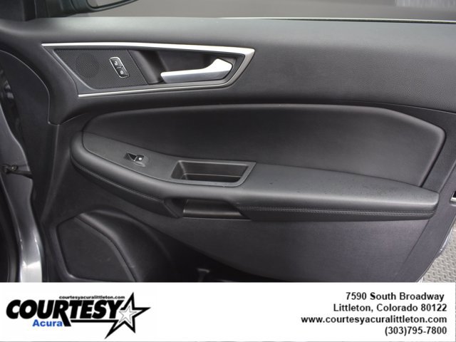 Used 2021 Ford Edge SEL image 29