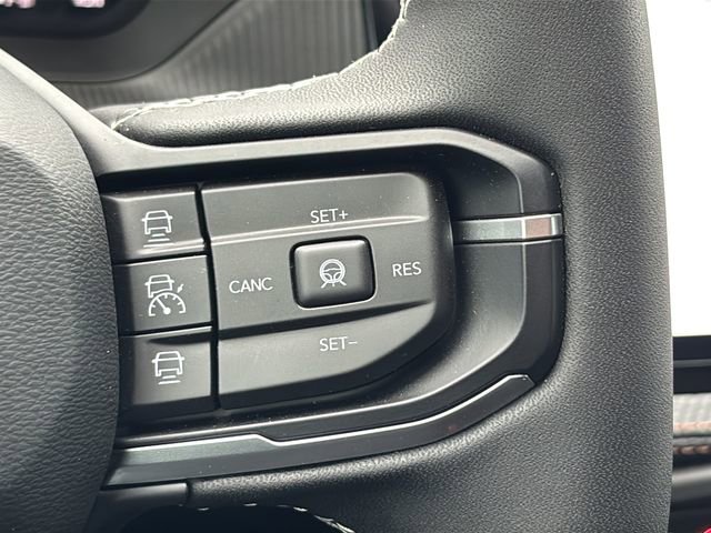 New 2026 Jeep Cherokee Overland image 28