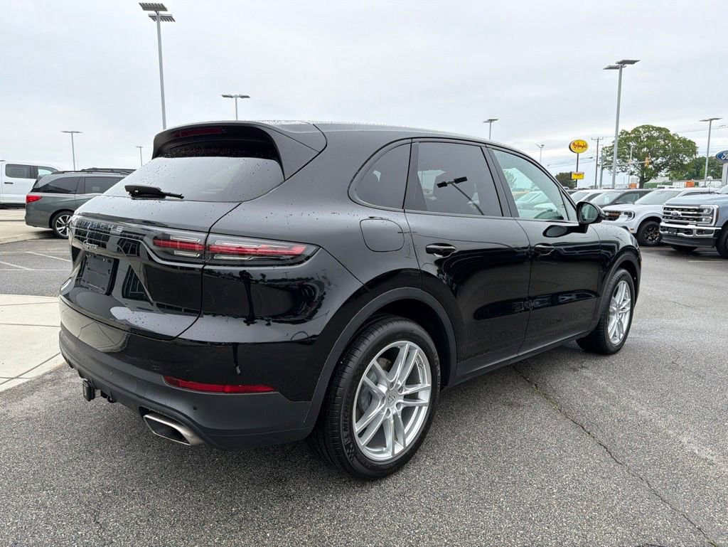Used 2021 Porsche Cayenne AWD/4WD image 4