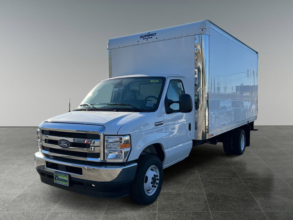New 2026 Ford E-450 and Econoline 450 Super Duty w/ Power Equipment Group RWD image 2