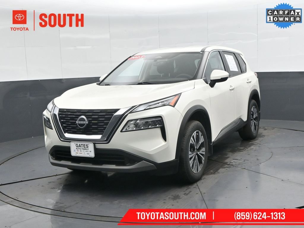 Used 2023 Nissan Rogue SV image 6