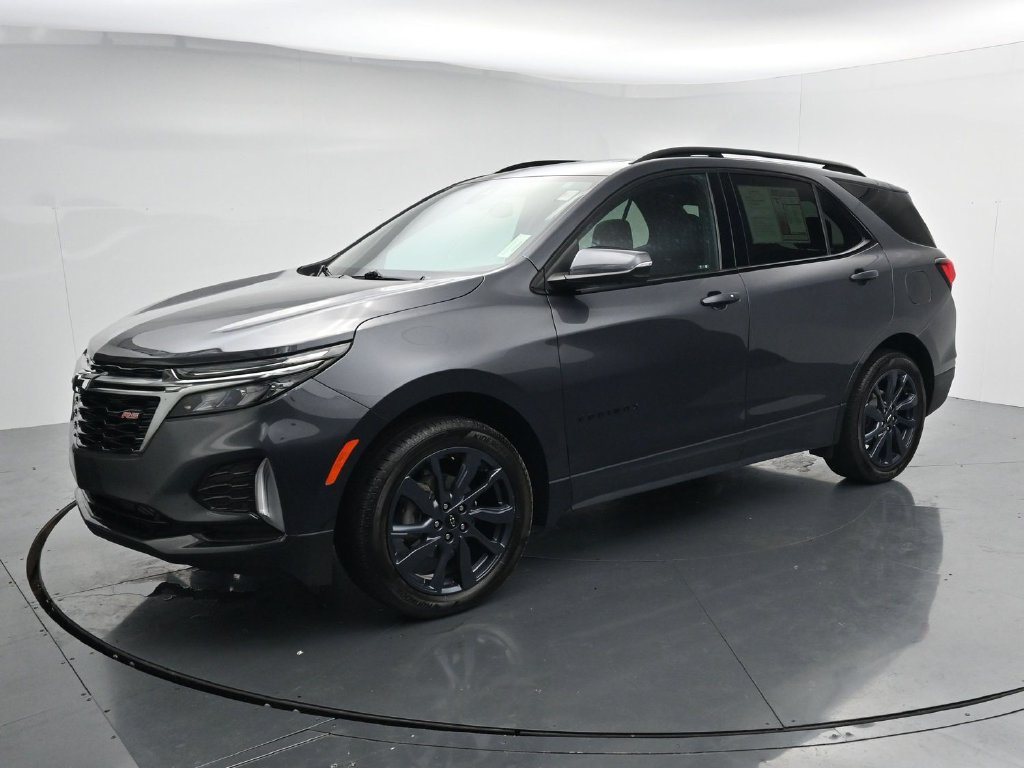 Used 2022 Chevrolet Equinox RS w/ RS Leather Package AWD/4WD image 4