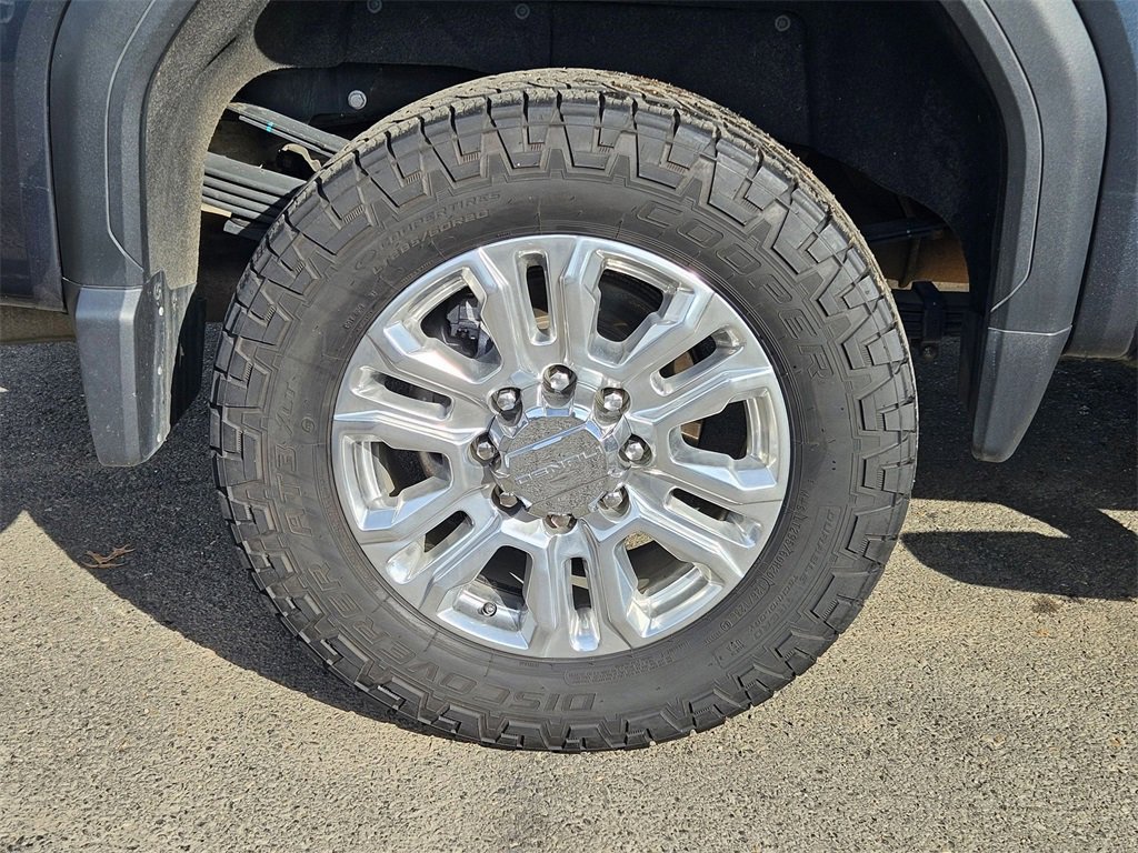 Used 2020 GMC Sierra 3500 Denali w/ Denali Ultimate Package image 9