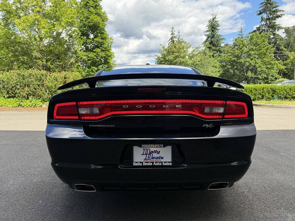 Used 2013 Dodge Charger R/T w/ Wheels & Tunes Group RWD image 6