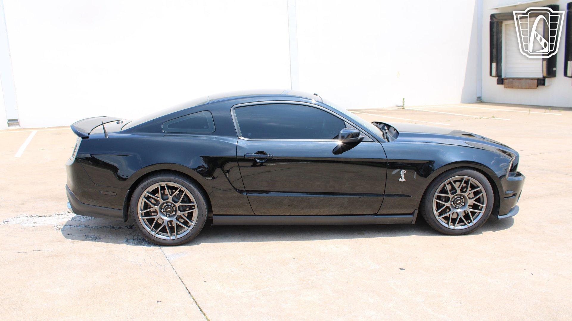 Used 2012 Ford Mustang Shelby GT500 w/ SVT Performance Pkg RWD image 6